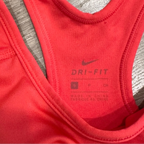 Nike DRI-FIT Sports Bra Removable Padding Coral & Black Women’s Small - Picture 8 of 8